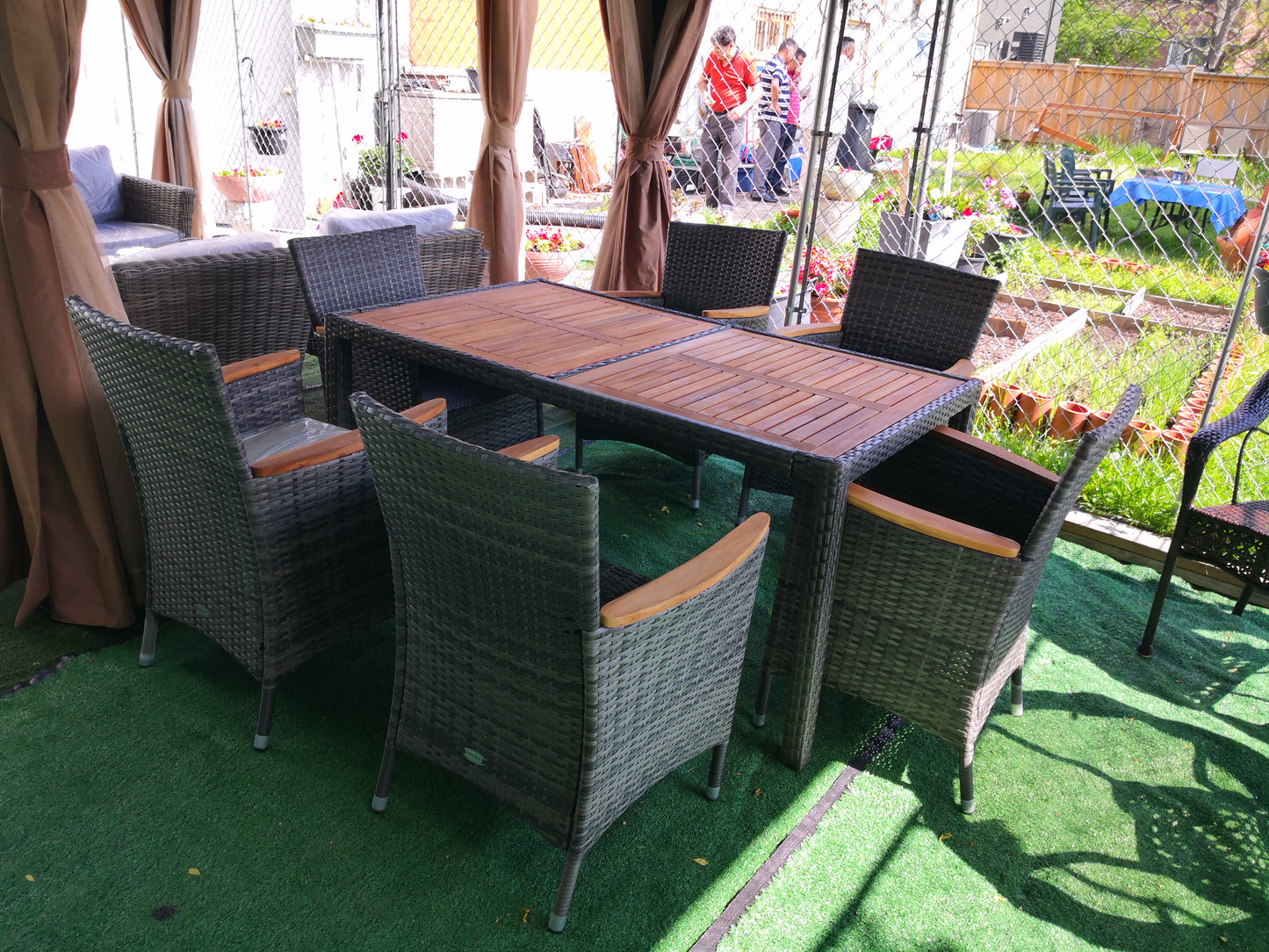 C159 - 6 Person Outdoor Dining Sets
